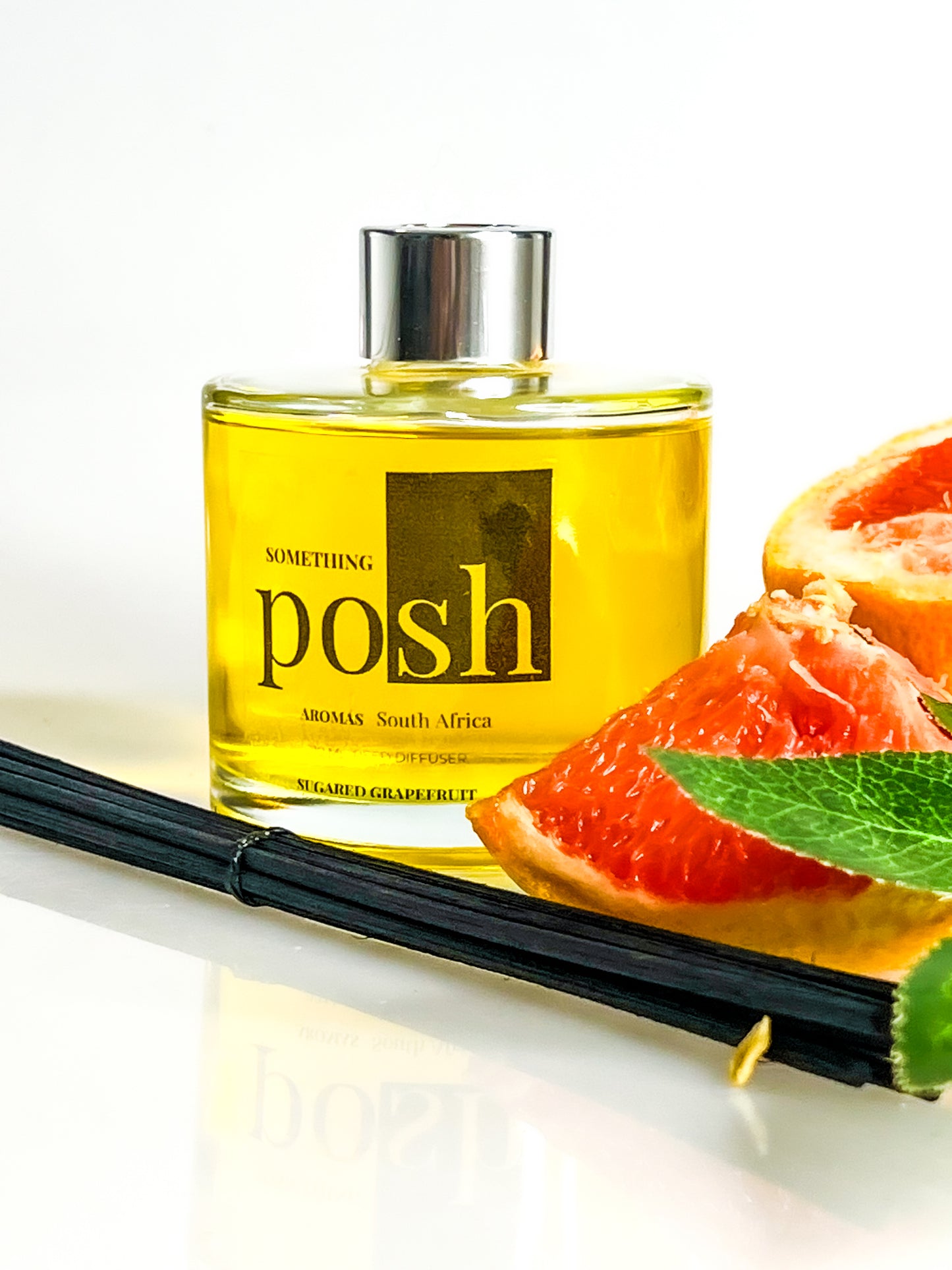 SUGARED GRAPEFRUIT REED DIFFUSER